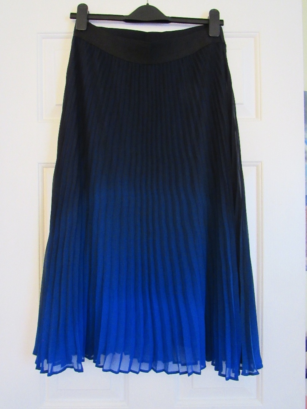 Express Pleated Ombré Midi Skirt
